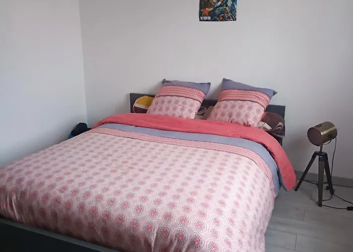 Couette-café Maison Pour Location De Circuit 24h Et Gp *